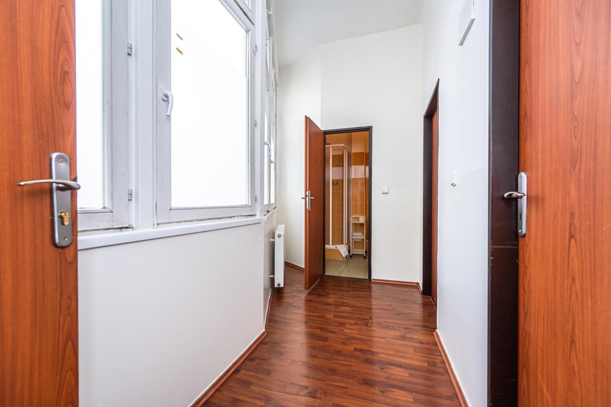Apartments Kamenicka 23 Prag Exterior foto