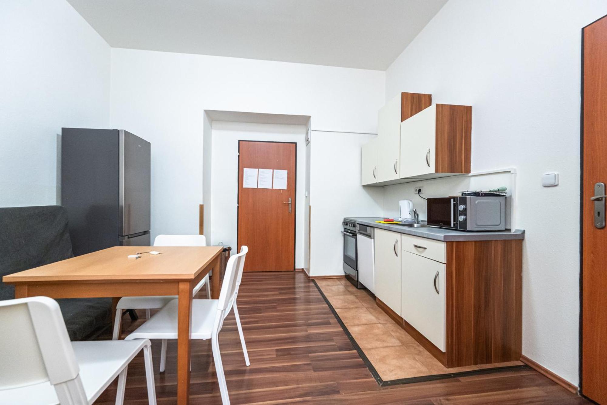 Apartments Kamenicka 23 Prag Exterior foto
